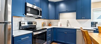 NEW Bluebird Game Day Condo!