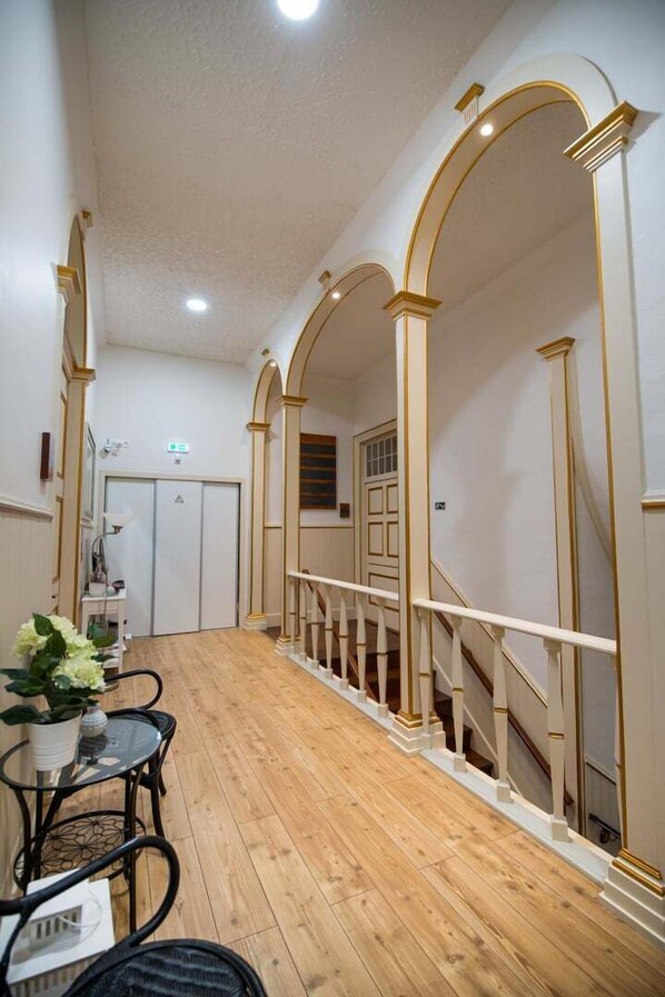 Interior - GuestReady - O Ateneu - Room 2 (Ponta Delgada)