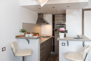 Dining - Charming Riviera 7E - One Bedroom Apartment, Sleeps 4 (Antibes)