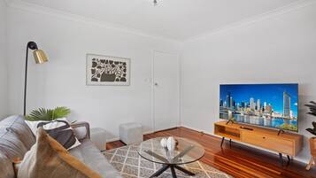 Apartment | Living area