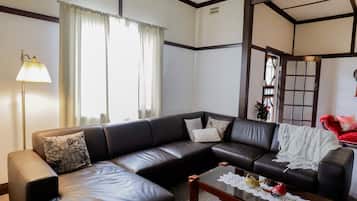 Apartment | Living room