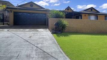 Apartment | Reception