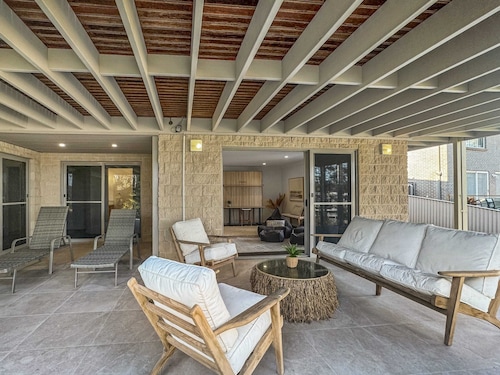 Serene Luxury Retreat on Malua Bay