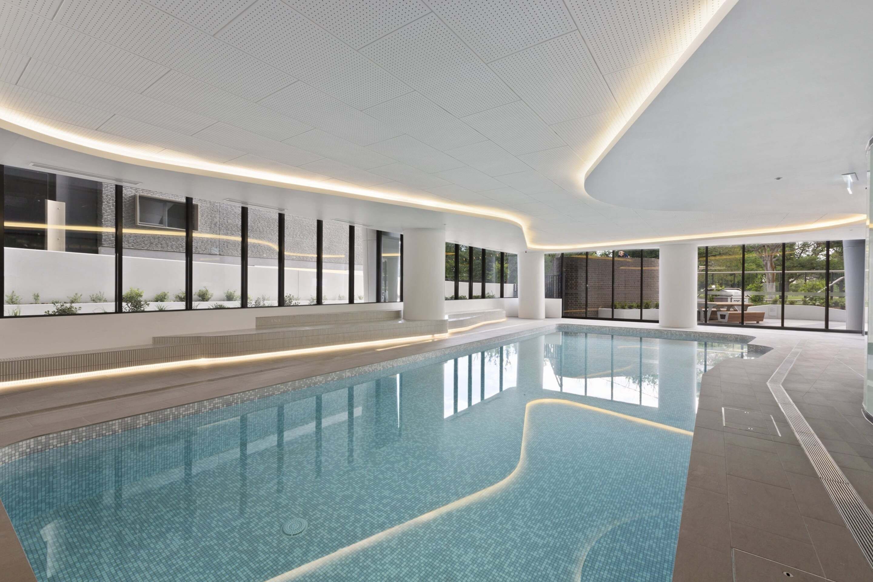 Apartment | Pool | Indoor pool, outdoor pool