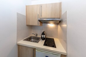 Fridge, microwave, coffee/tea maker