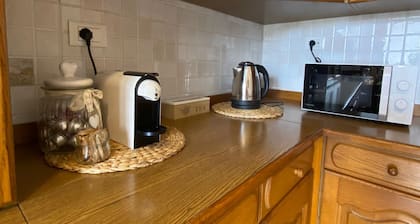 THE HOUSE OF CARLOTTA AND CAMILLA