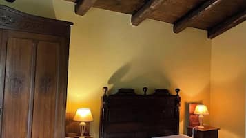 Bügeleisen/Bügelbrett, kostenloses WLAN, Bettwäsche