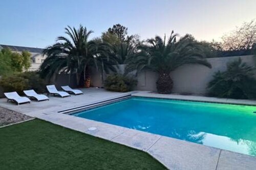 Diablo · Spacious Desert Retreat w/ Heated Pool