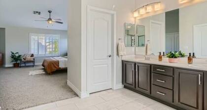 Diablo · Spacious Desert Retreat w/ Heated Pool