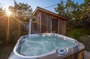Bain à remous extérieur