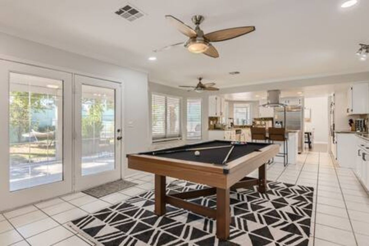 غرفة الألعاب