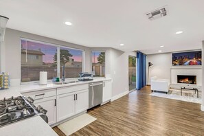 Fridge, microwave, coffee/tea maker - Modern Oasis  | Heated Pool on Request & Game Room (Spring Valley)
