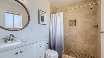 Hair dryer, towels