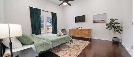 2 sovrum, strykjärn/strykbräda, wi-fi och sängkläder