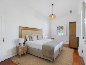 3 Schlafzimmer, Bügeleisen/Bügelbrett, WLAN, Bettwäsche