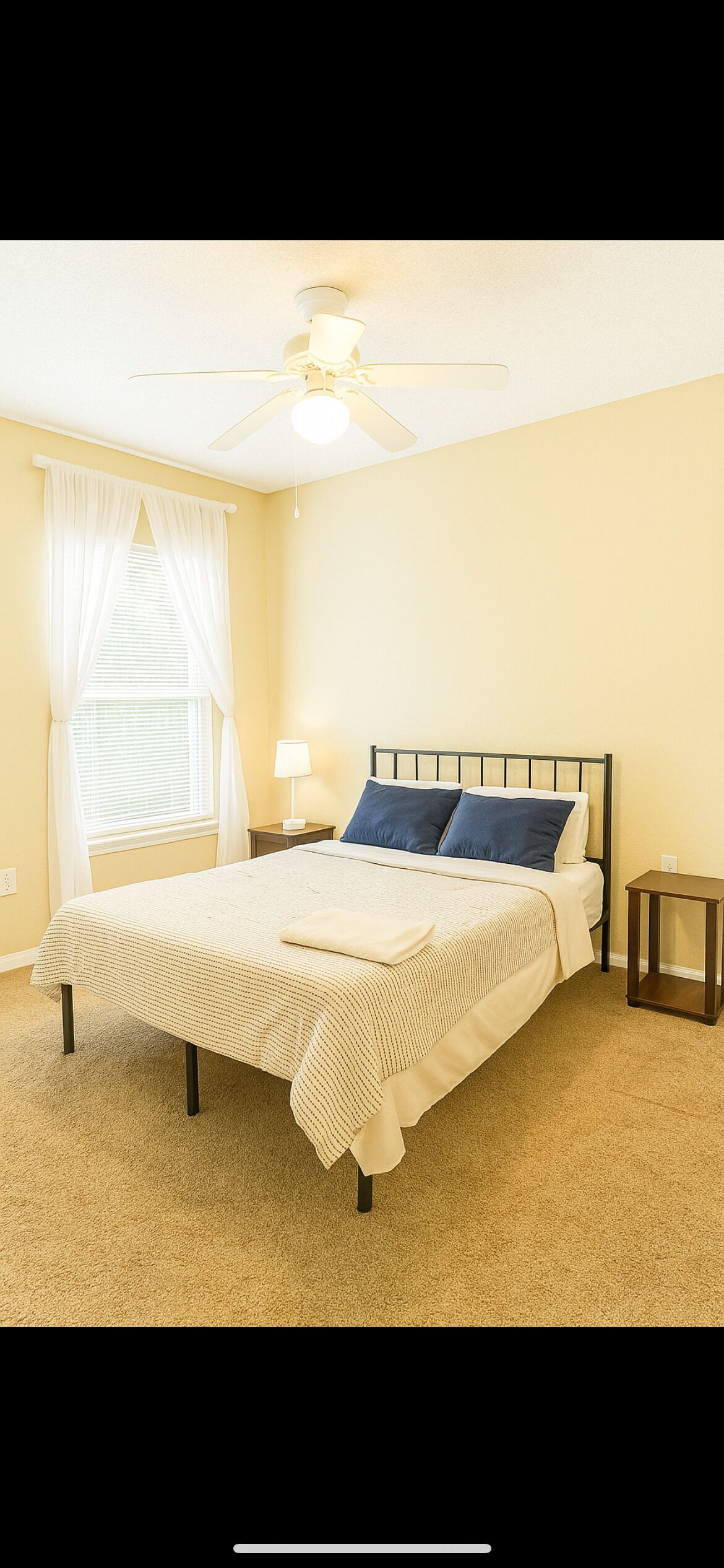 4 soverom, strykejern/-brett, wi-fi (inkludert) og sengetøy