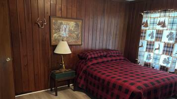 2 bedrooms, free WiFi, bed sheets, wheelchair access