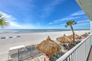 Property grounds - Ram Sea 107 is a Silver 3-bedroom 2 bath Gulf Front Condo (North Redington Beach)