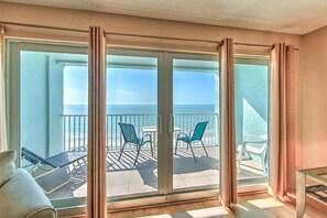 Interior - Ram Sea 408 is a Silver Tier spacious 1- bedroom 1 bath Gulf Front Condo (North Redington Beach)