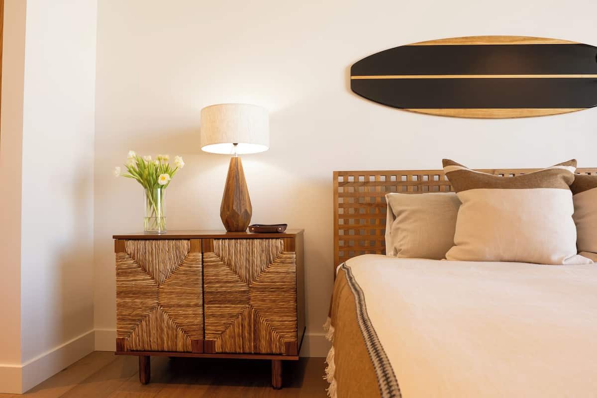 Cove Suite - Wave View | Premium bedding, minibar, in-room safe, blackout drapes