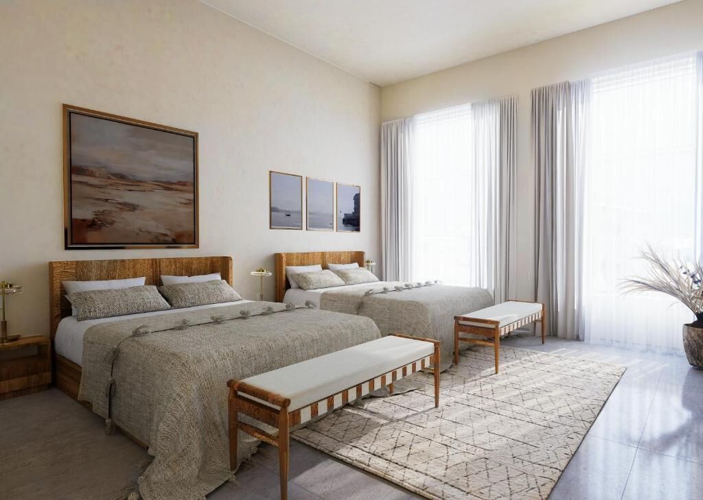 Tallelokero huoneessa, pimennysverhot, silitysrauta/-lauta