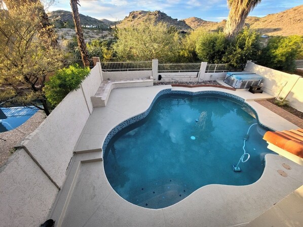Outdoor pool, a heated pool