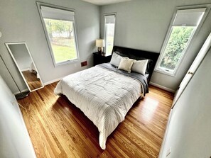 3 室のベッドルーム、アイロン / アイロン台、WiFi