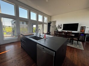 Fridge, microwave, oven, stovetop - "Acreage on the Hill," a getaway on 10 acres in Canada's beautiful prairies. (Alvena)