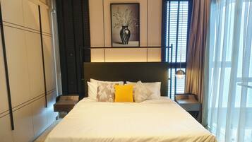 3 makuuhuonetta, silitysrauta/-lauta, Wi-Fi, vuodevaatteet