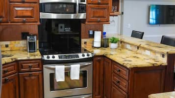 Microwave, oven, stovetop, dishwasher