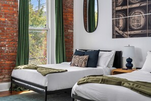 3 soverom, strykejern/-brett, wi-fi (inkludert) og sengetøy