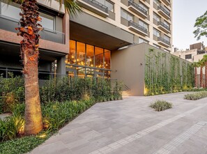 Exterior detail - Skyline (Porto Alegre)