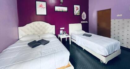 Taman Negara River View Lodge