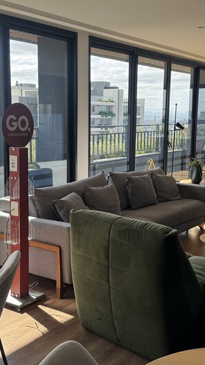 Living area - GO CARLOS GOMES (Porto Alegre)
