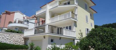 อพาร์ทเมนท์ (Adria View Apartments Jasenovo A1) | บริเวณภายนอก