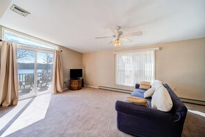 تلفزيون ذكي، كُتُب