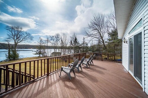 Catskills Lakefront Getaway at Sackett Lake