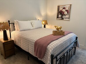 4 chambres, fer et planche à repasser, Wi-Fi gratuit, draps fournis