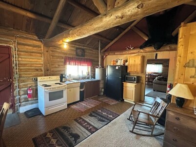 Cozy Dual Cabins Nestled Where Wyoming Meets Colorado-Pine Springs Cabins-Duplex