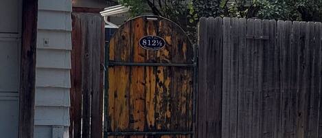 Enceinte de l’hébergement