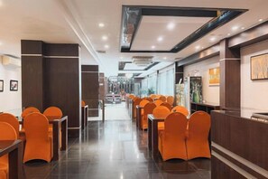 Unclassified image, 2 of 12, button - Nagoya One Hotel (Batu Ampar)