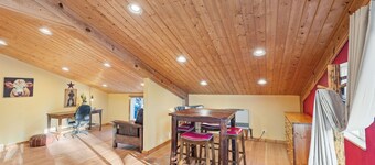 5 acres - Ponds - Trees - Views