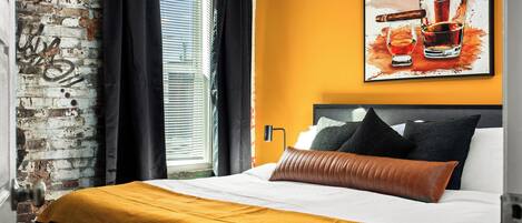 2 bedrooms, desk, iron/ironing board, free WiFi