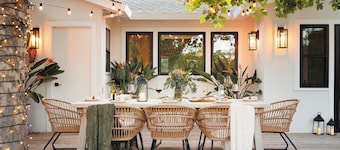 Modern Sonoma Vineyard Retreat w/ Fire Pit & Deck