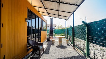 Vila básica | Terraço/pátio