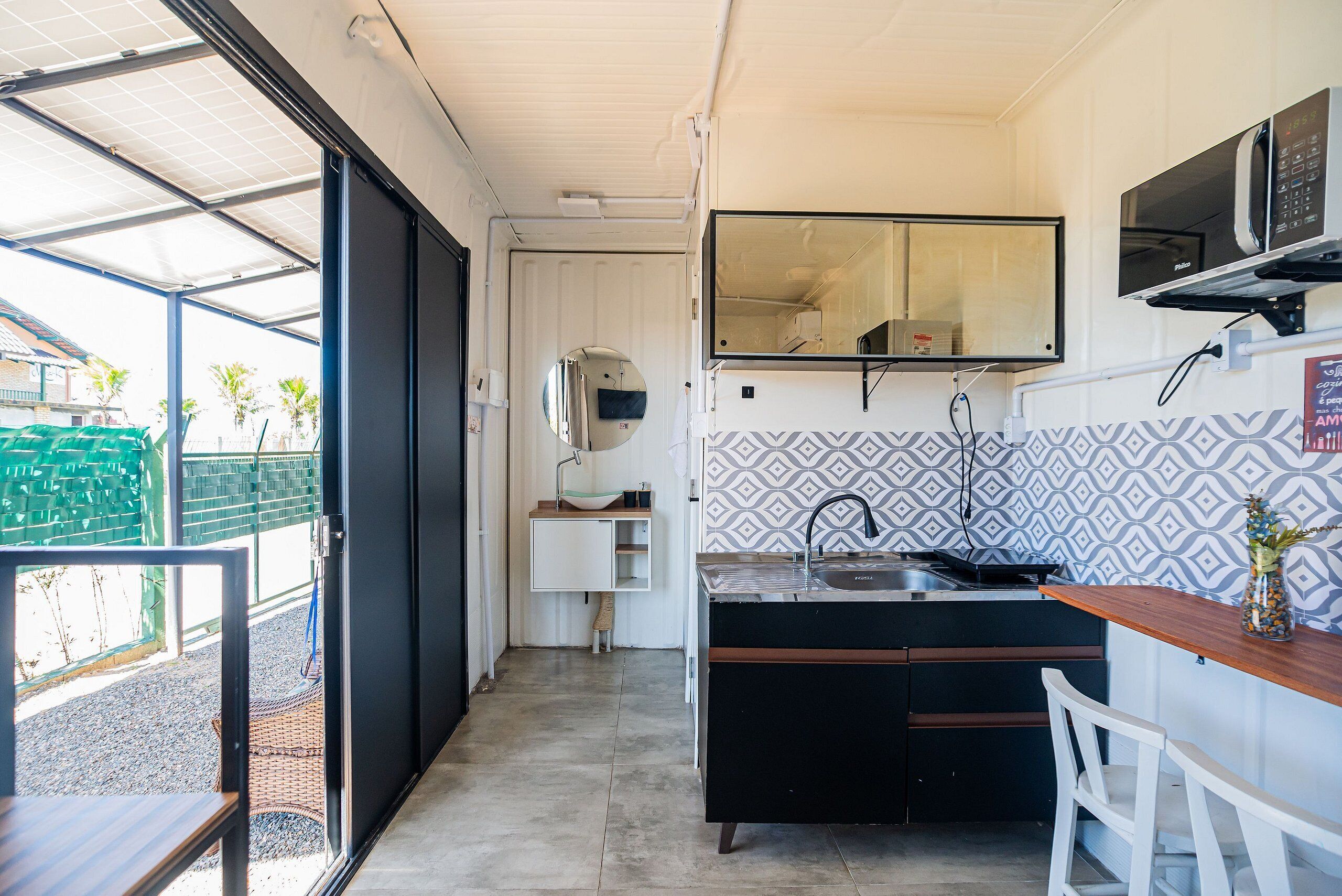 Basic Villa | Private kitchen | Full-size fridge, microwave, oven, stovetop