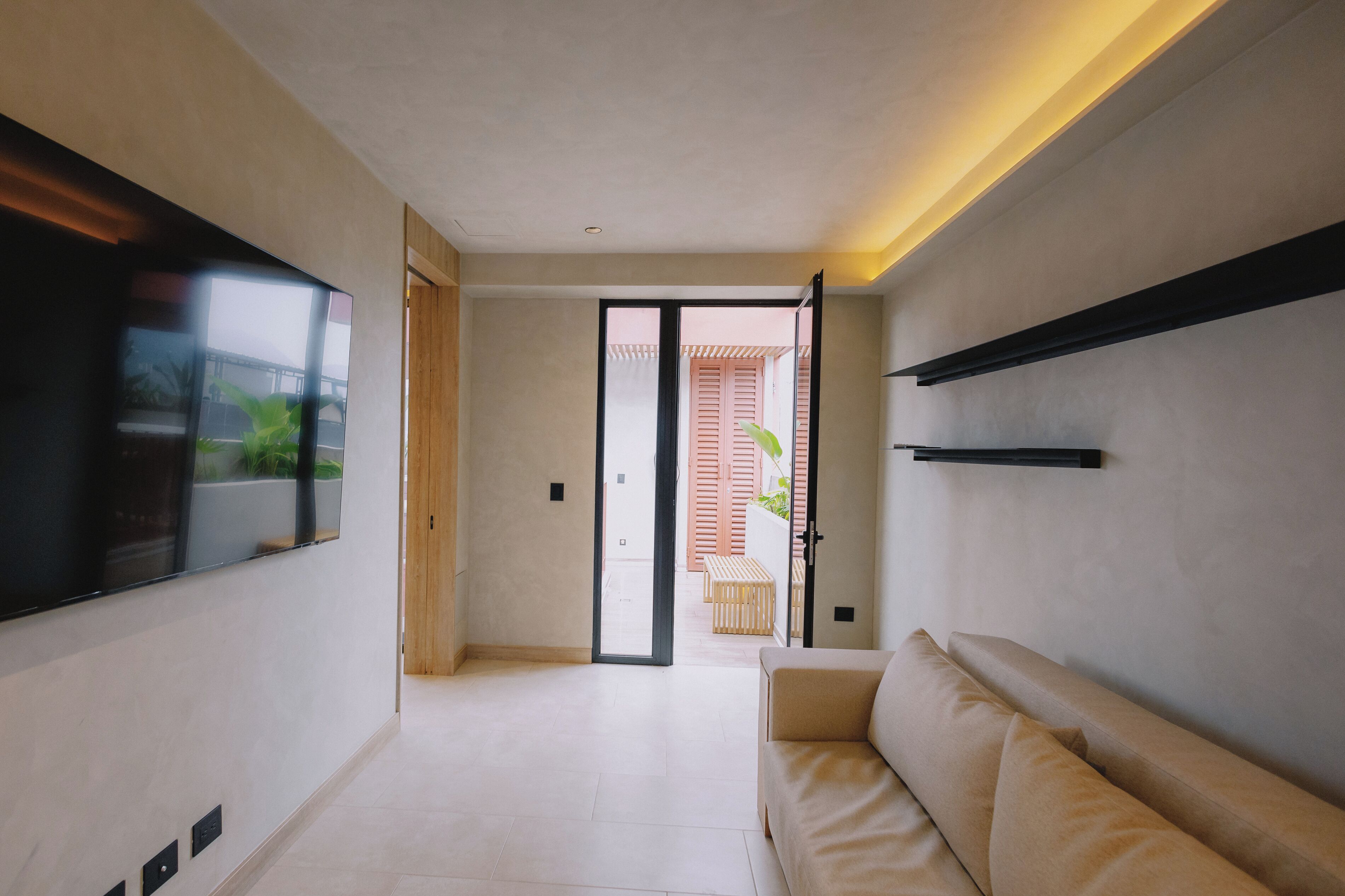 Luxury Penthouse, City View | Living area