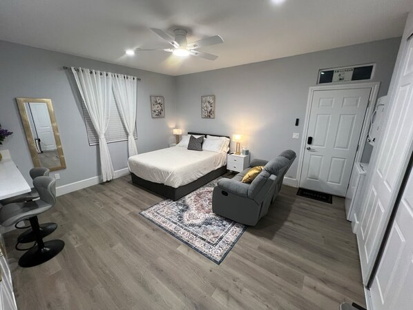 1 bedroom, iron/ironing board, WiFi, bed sheets