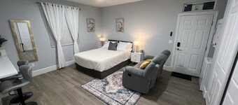 Private Studio Oasis in Menifee - Kitchenette - Washer/Dryer - Gated Property