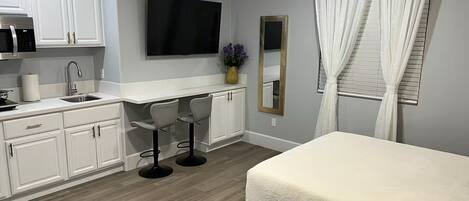 1 quarto, ferros/tábuas de passar roupa, Wi-Fi, roupa de cama
